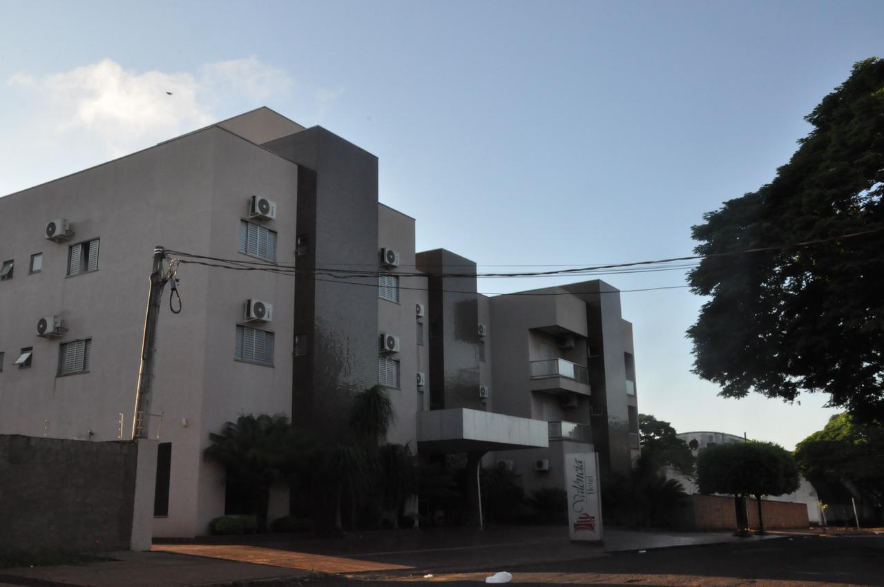 Hotel Valencia Dourados Exterior foto